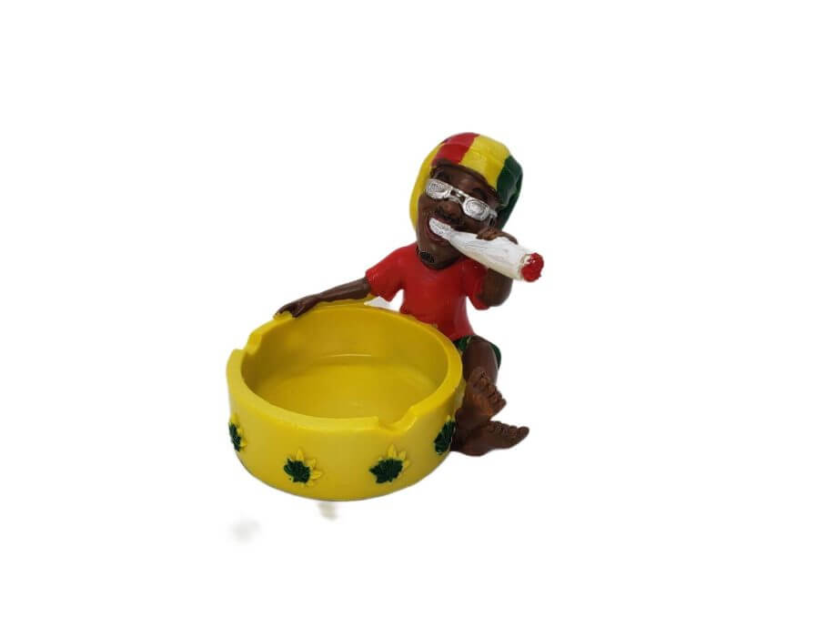 20230702_112320.jpg BOB MARLEY SMALL ASHTRAY ( KQ6147 ) - Image 1