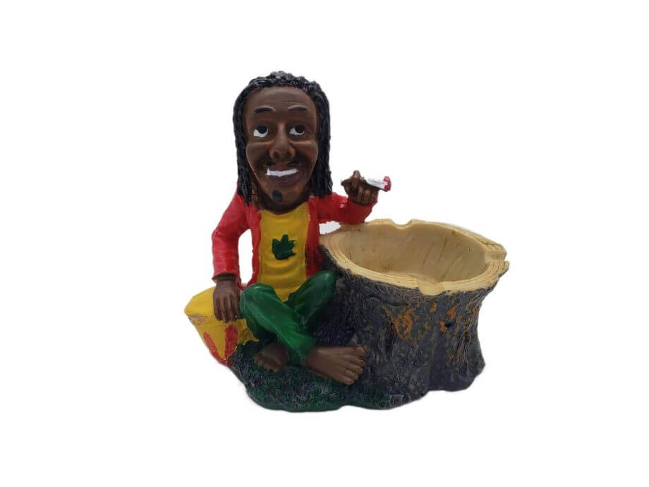 20230705_175650.jpg BOB MARLEY SMALL ASHTRAY ( KQ6109 ) - Image 1